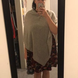 Cashmere poncho